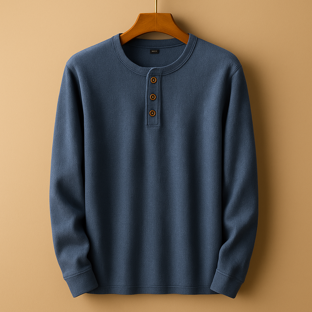 Men’s casual long sleeve shirt Dylan with relaxed fit, available in neutral and seasonal colors. Perfect for daily wear, weekends, and casual outfits.