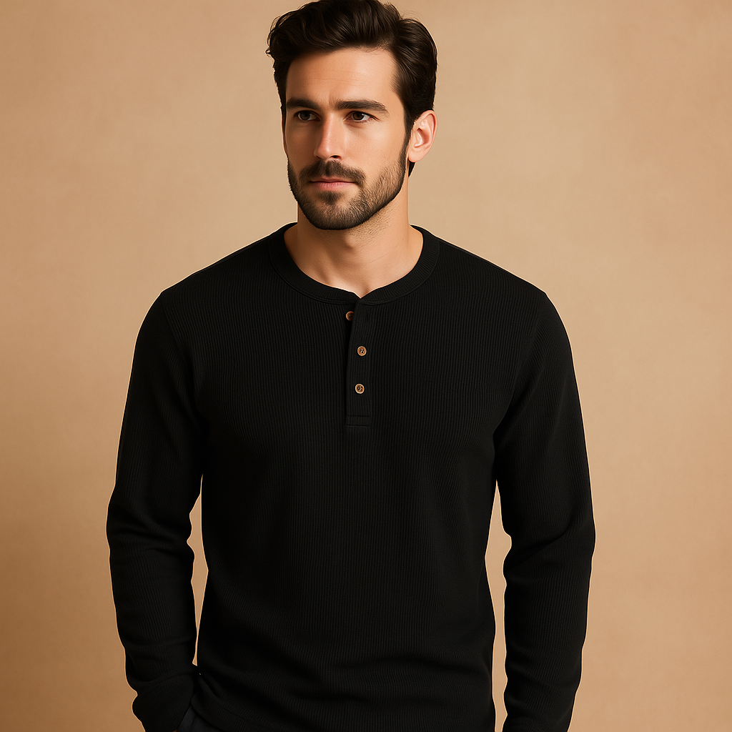 Men’s casual long sleeve shirt Dylan with relaxed fit, available in neutral and seasonal colors. Perfect for daily wear, weekends, and casual outfits.