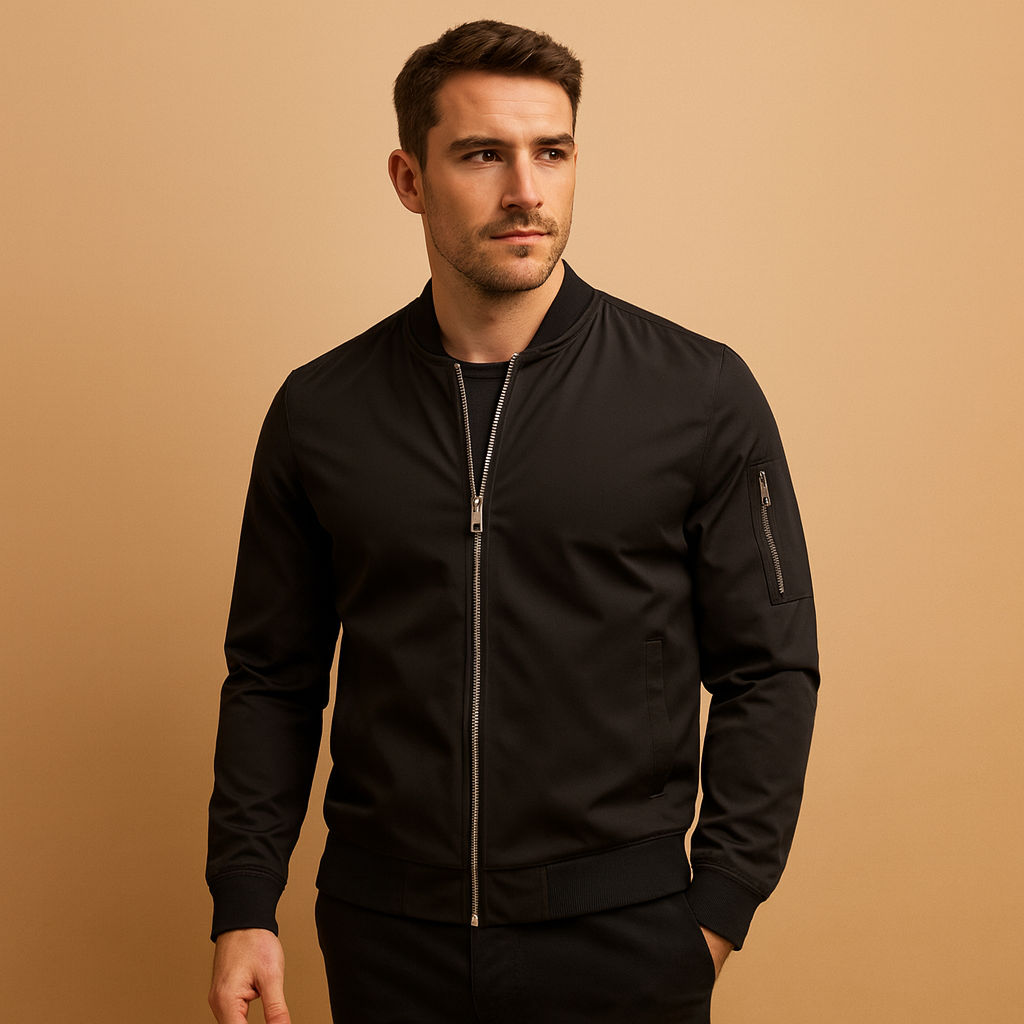 Men’s lightweight bomber jacket with zip closure and classic design, perfect for casual outfits and everyday wear.