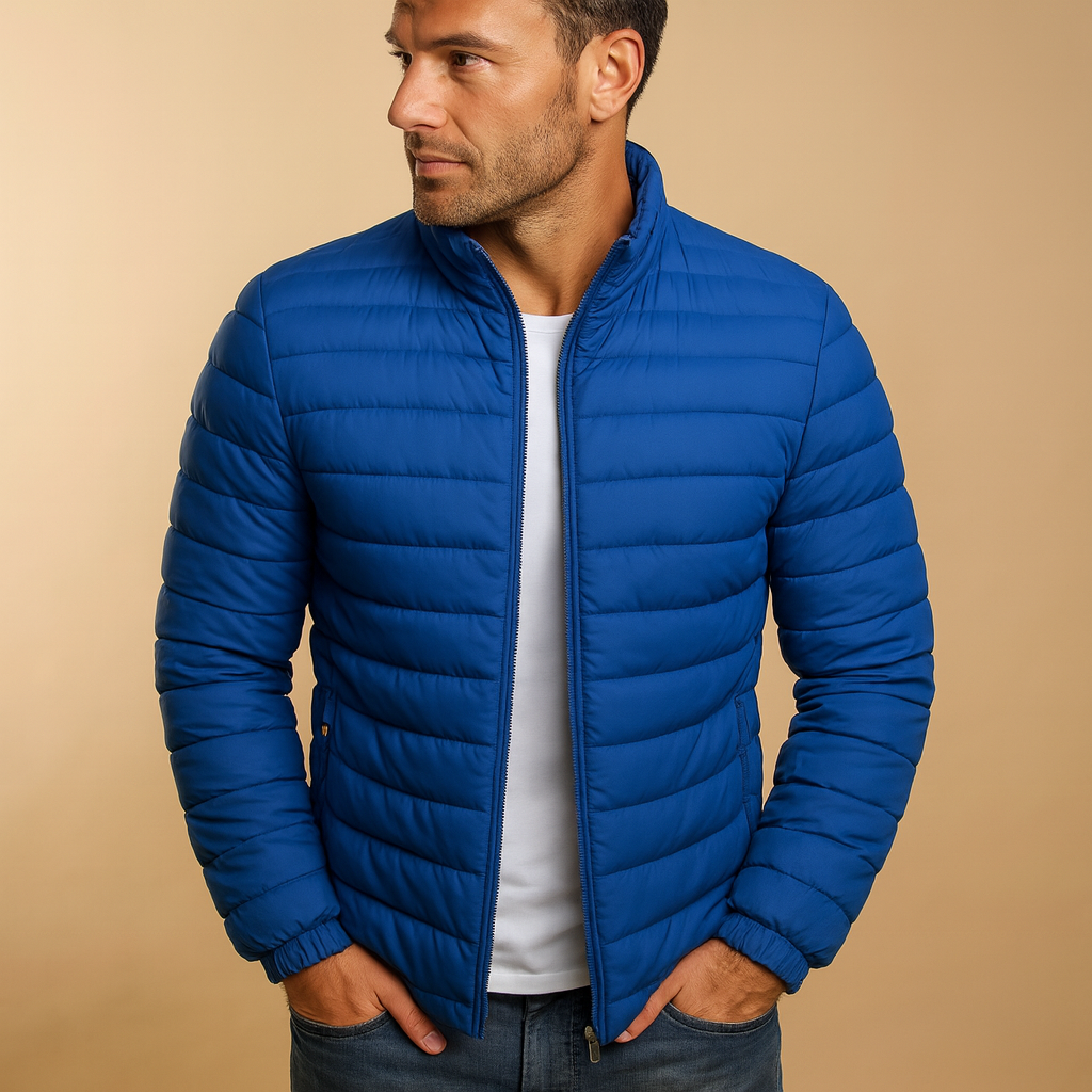 Men’s puffer jacket with hood, designed for warmth and comfort during cold winter days and outdoor activities.