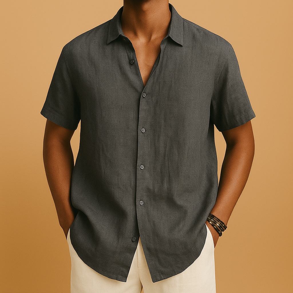 Casual short sleeve summer shirt for men with a regular fit, shirt collar, and button detail. Ideal for holidays, beach walks, and everyday wear.