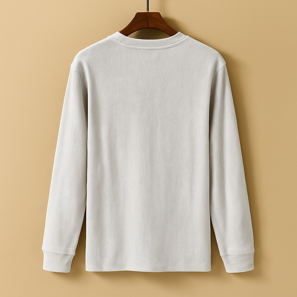 Men’s casual long sleeve shirt Dylan with relaxed fit, available in neutral and seasonal colors. Perfect for daily wear, weekends, and casual outfits.