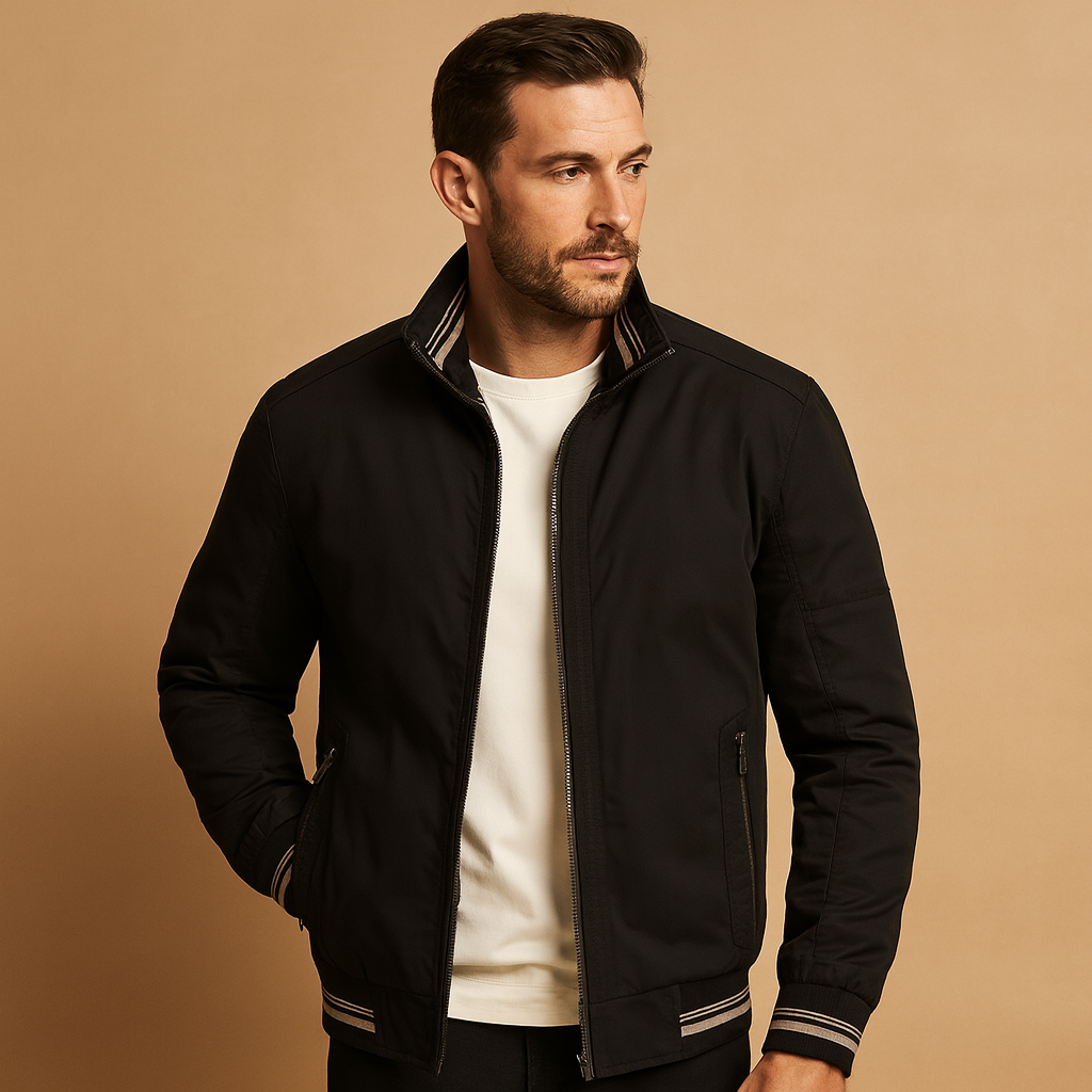 Men’s lightweight summer jacket with breathable fabric and adjustable fit, ideal for spring, summer, and casual or formal outfits.