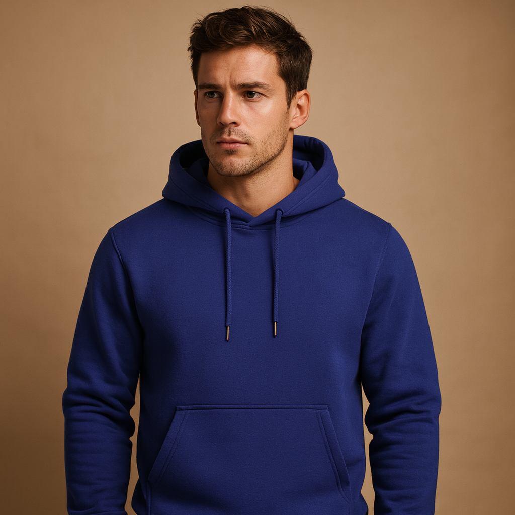 Men’s soft casual hoodie with drawstring hood and kangaroo pocket, ideal for everyday wear across all seasons.