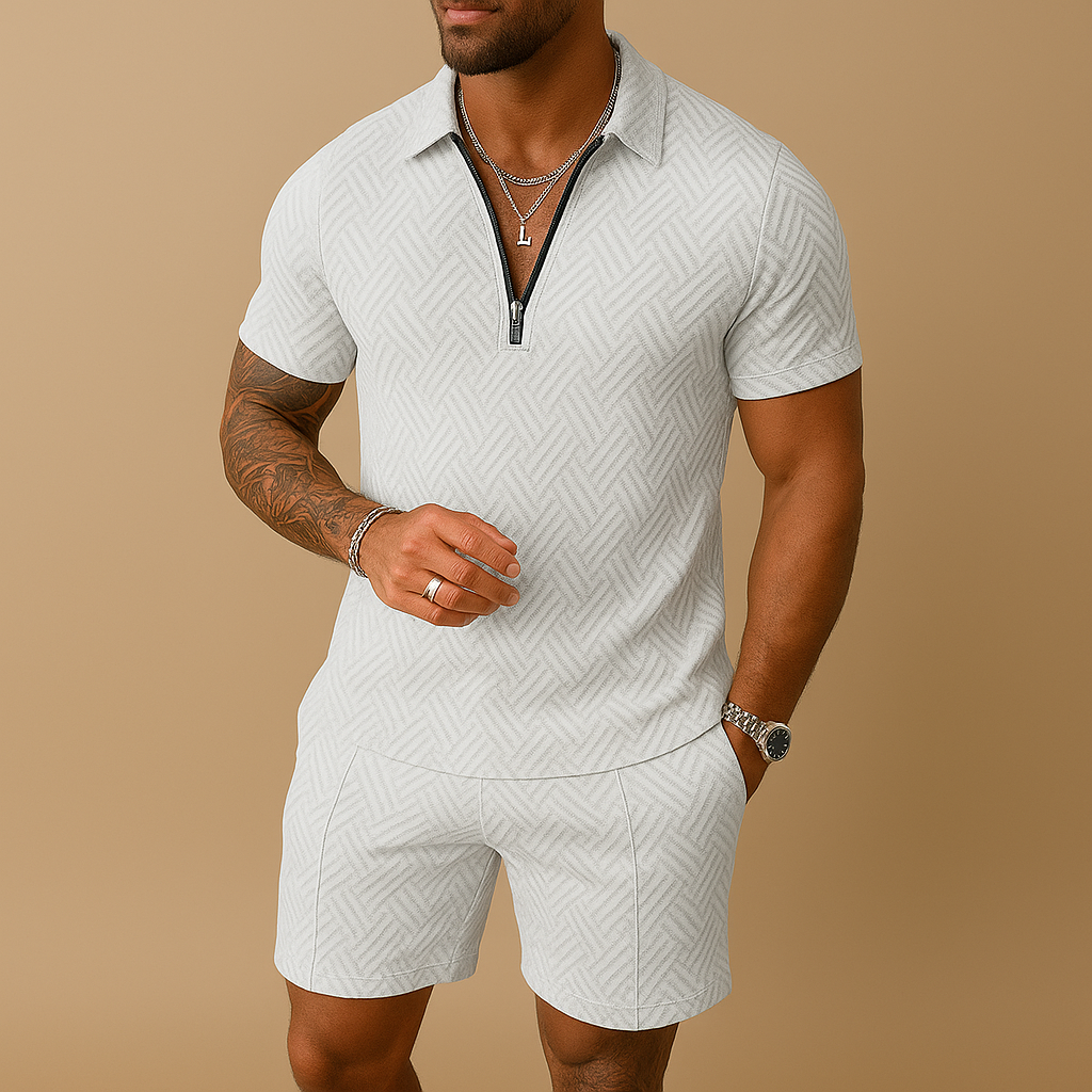 Fashionable summer set for men with polo shirt and shorts, ideal for beach days, holidays, and casual summer outfits.