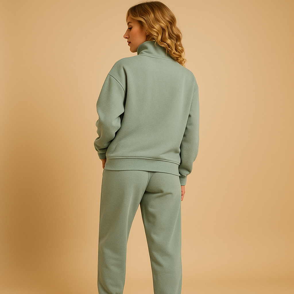 Women’s two-piece tracksuit with half-zip sweatshirt and joggers, perfect for casual days, lounging, or a sporty everyday look.